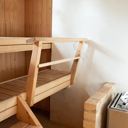 Huoneisto Room's House 9 200m2 Rauma